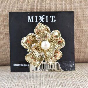 Mixit Women Rings Flower Shape Gold Tone Fashion Jewelry Stretchable Ring NWT